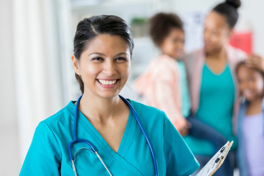 A Comprehensive Guide to Pursuing a Nursing Career in the UK
